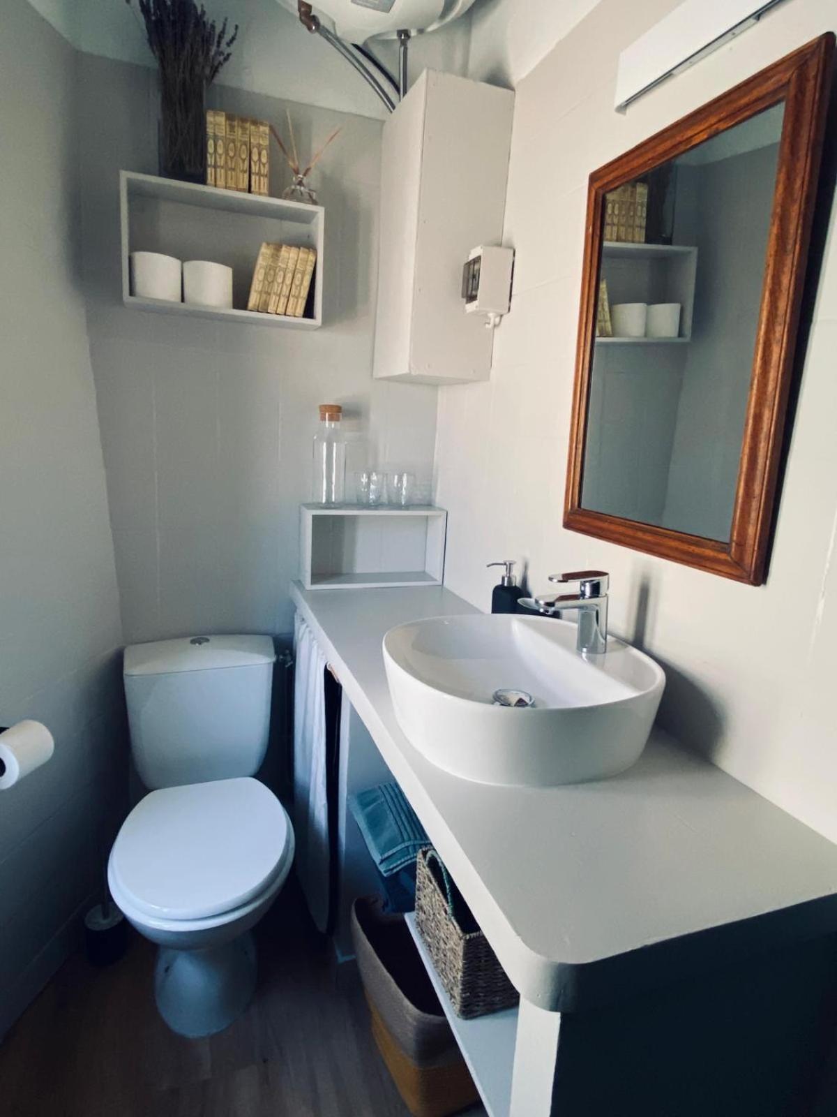 Le Pied De La Lettre Hotel Grignan Kamer foto